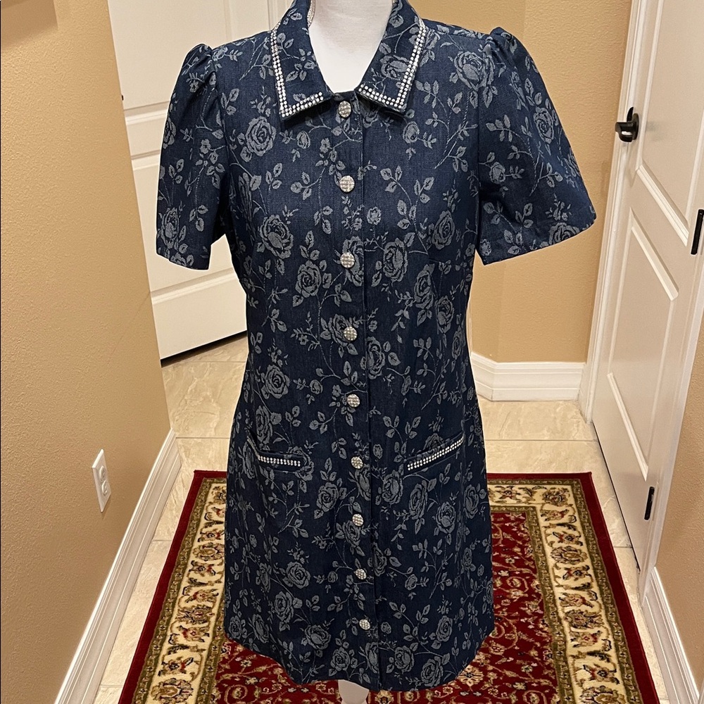 Eliza J Blue Floral Button-Down jeans Dress